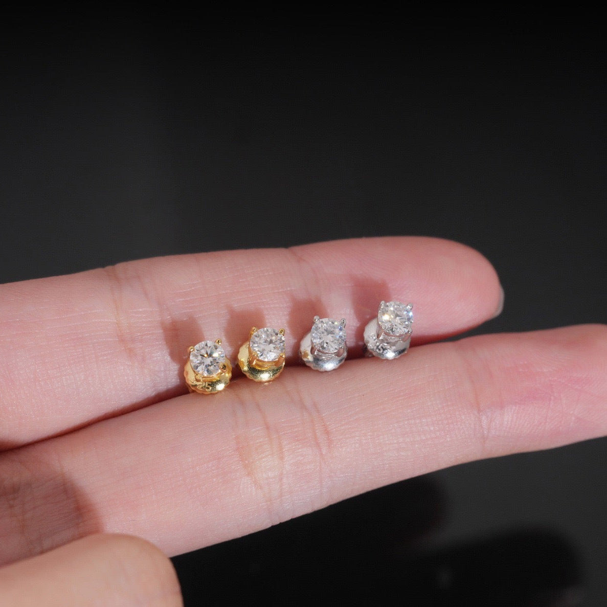 Round Solitaire Stud Earrings (3mm-11mm)
