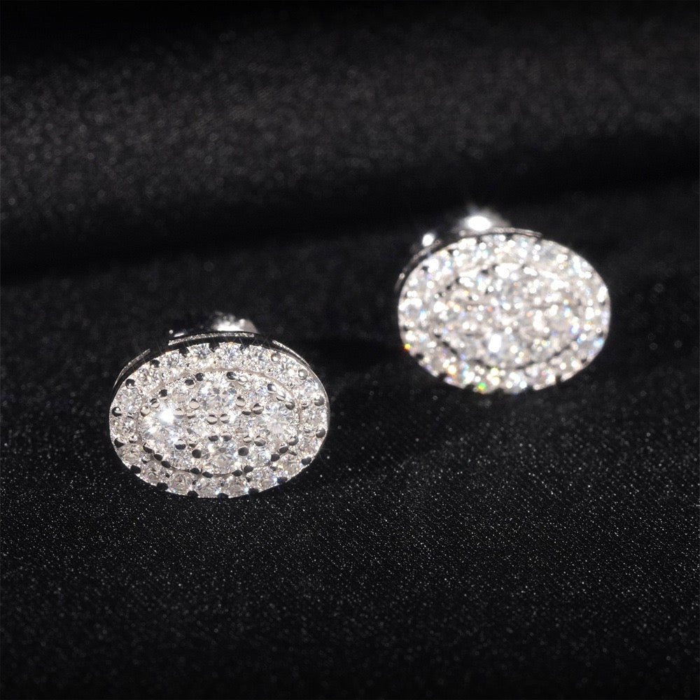 9.5mm Oval Pavé Stud Earrings
