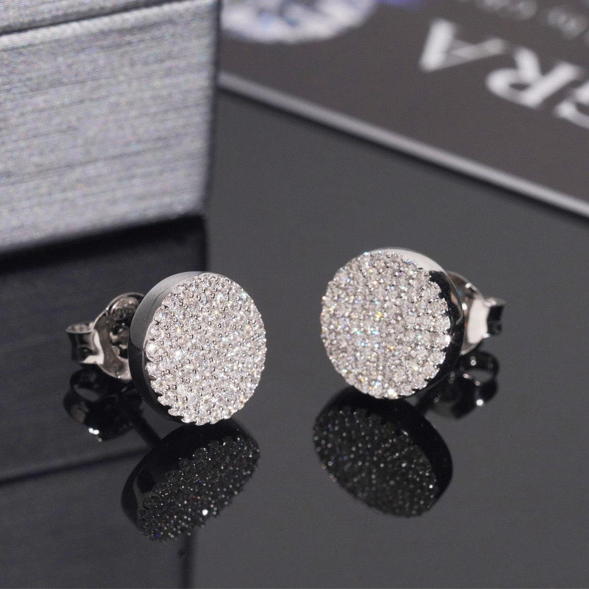 10.5mm Round Pavé Stud Earrings